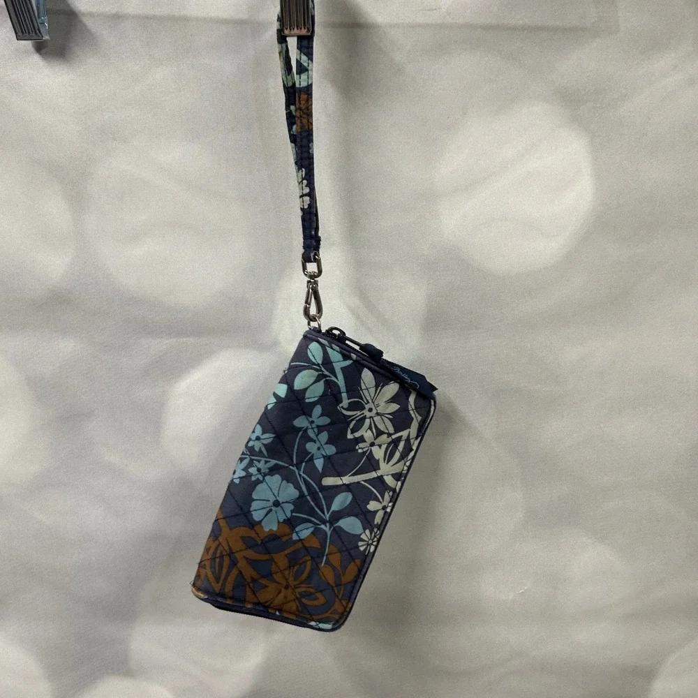 Vera Bradley Dark‎ Blue Light Blue Brown Floral ID Wallet Holder Wristlet Wallet